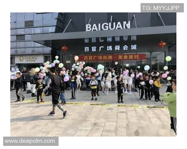 南京街舞队的奋斗与荣耀：一段激情四溢的街舞纪实之旅